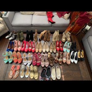 Heels $10a pair !!!!’